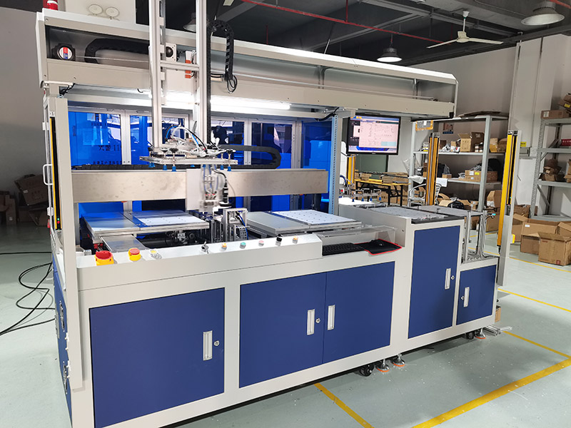 Auto Patch Pick and Place Machine(pic2) 002.jpg